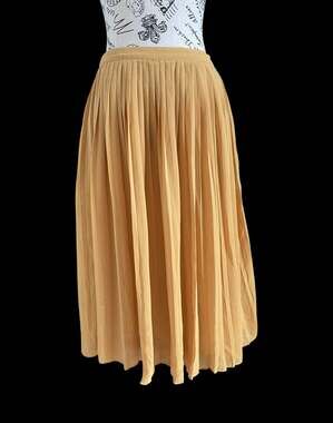 Comme Toi Chiffon Knife Pleated Chiffon Midi Skirt Camel Tan Size M